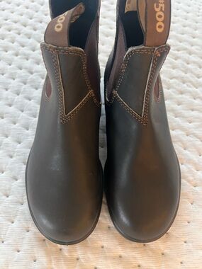 Blundstone Brown Chelsea Pull-On Boots